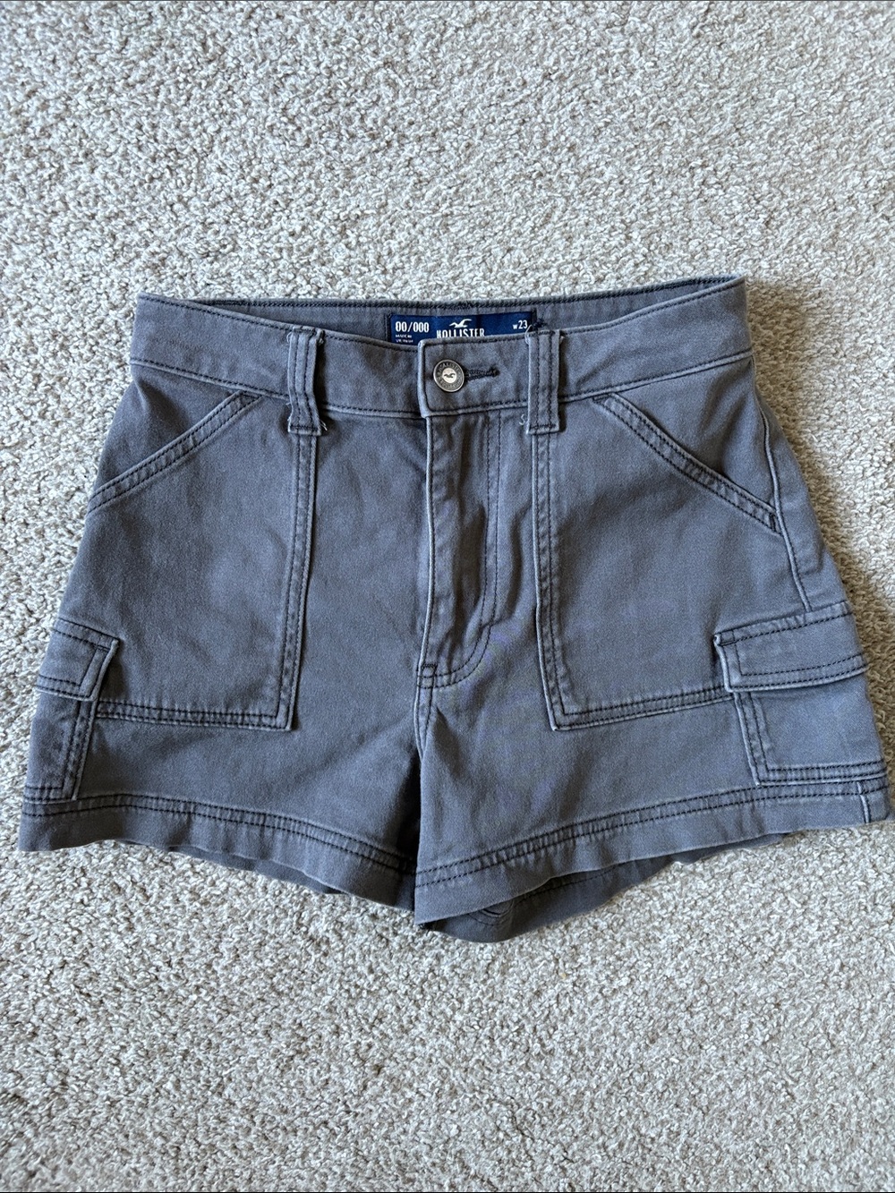 Hollister Women's Charcoal Utility Cargo Shorts